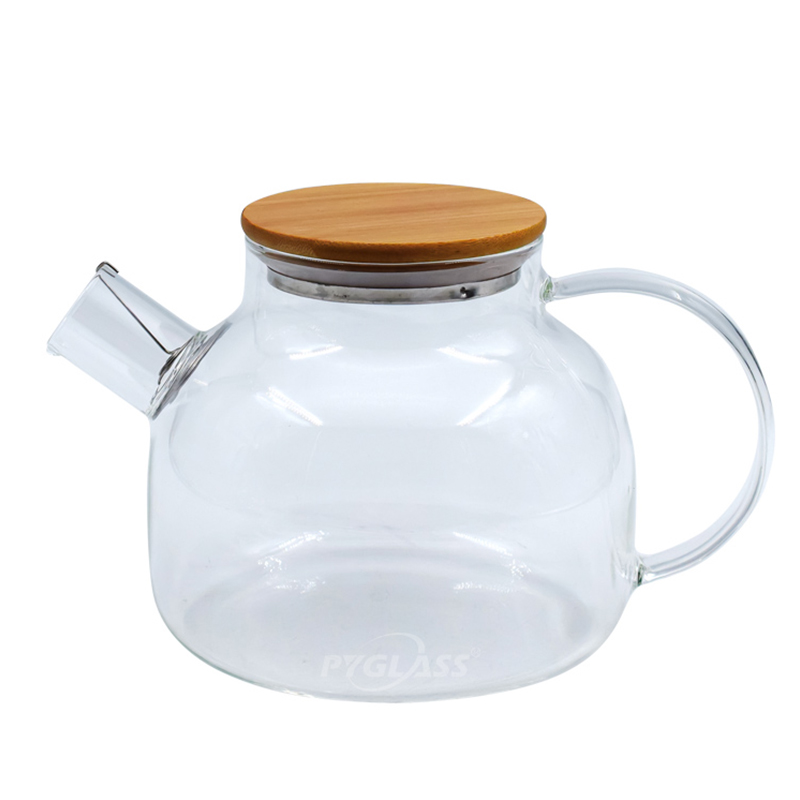 Pygalss Glass Pitcher with Lid and Spout, Borosilicate Glass Carafe for Hot/Cold Drink, Water Pitchers Extra Large Jug for Iced Tea, Coffee, Juice