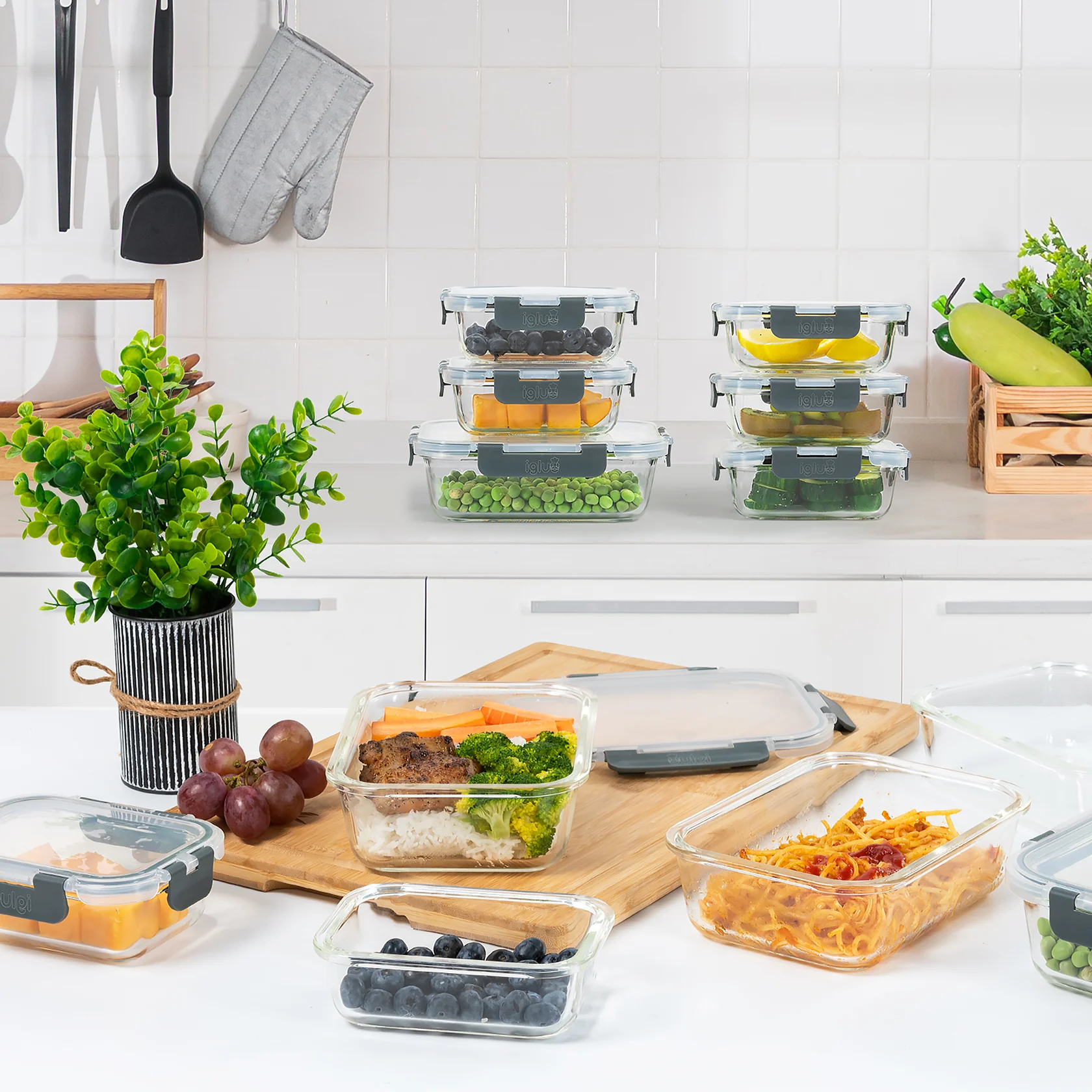 Why High Borosilicate Glass Food Storage Containers Beat Plastic Forever